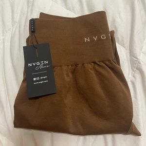 ❌SOLD❌ NWT Caramel Solid Seamless Leggings